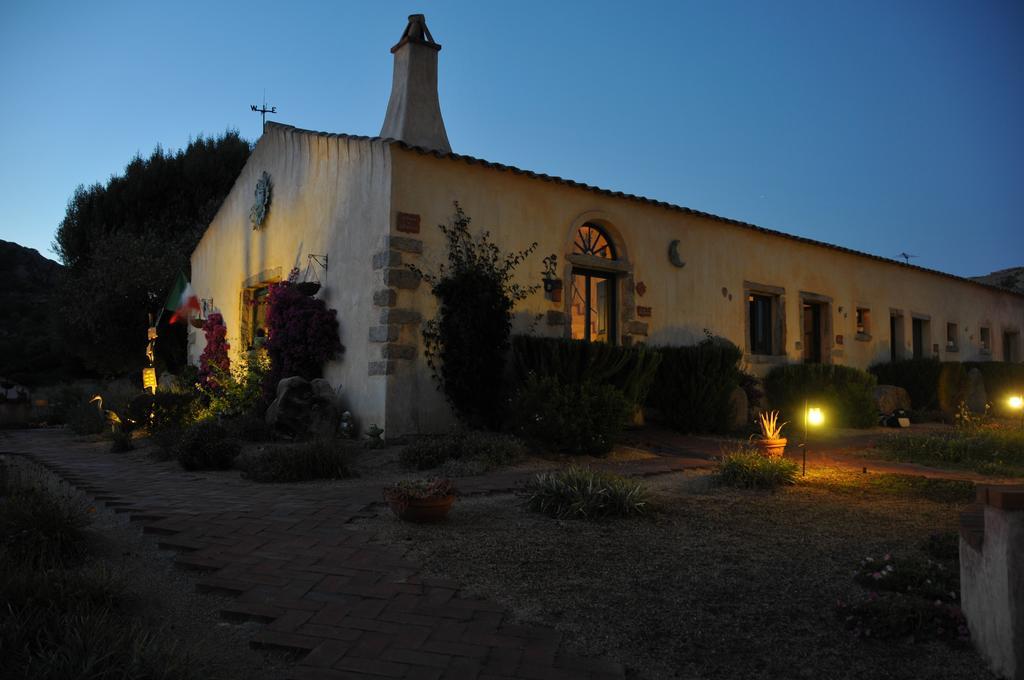 La Mesenda Rooms & Apartments Arzachena Exterior photo